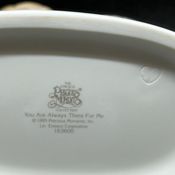 Precious Moments "You Are Always There For Me" figurine - Picture 4 of 4